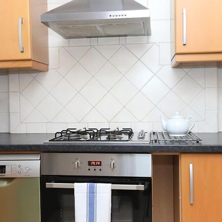 2 Bedroom Apartment In Waterloo Central London Bagian luar foto